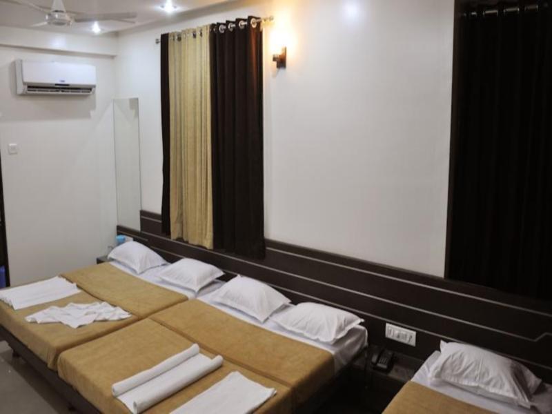 Hotel Sai Govind Shirdi Luaran gambar